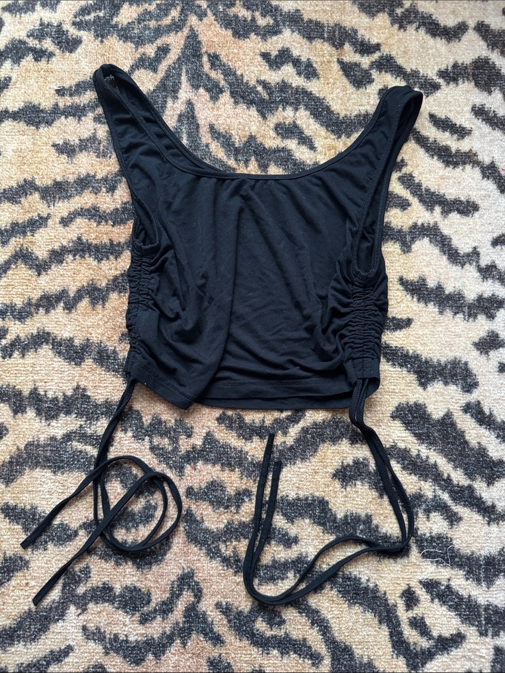 SHEIN Black Ruched Side Tie Crop Tank